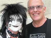 59. Ron 'n' Rose Ron 'n' Rose