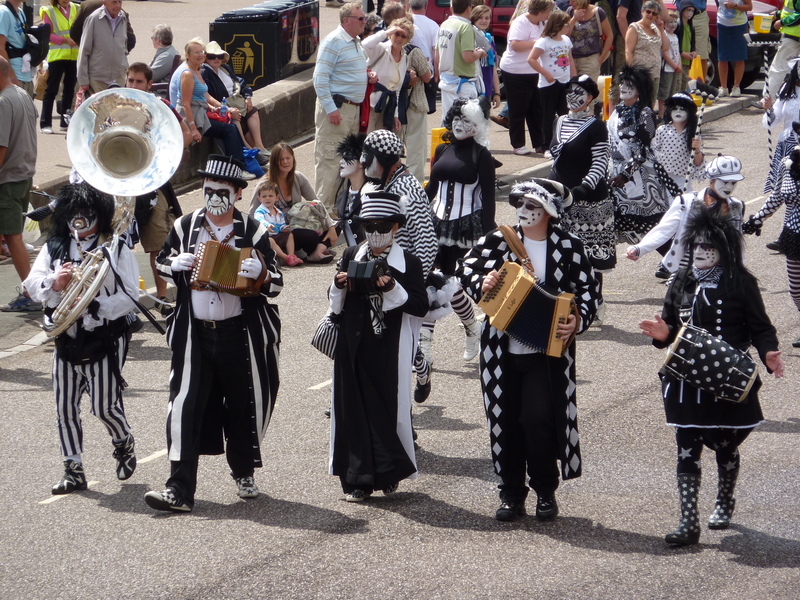 Daytime procession at Sidmouth 2010. Photo by Mike Tabecki.
