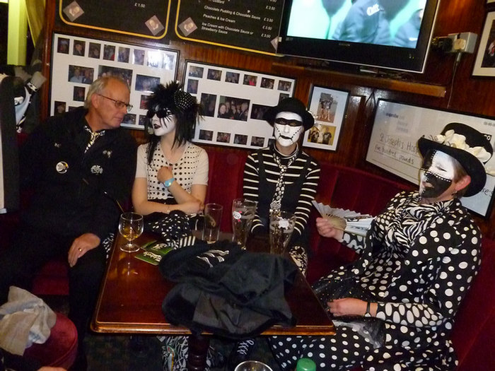 Ron, Holly, Cindy, Glen