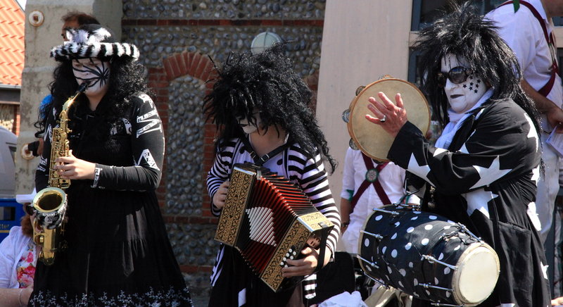 The Band for the Lobster Potties weekend: Kathryn, Kai and Chris (photo: Marc Peirson)