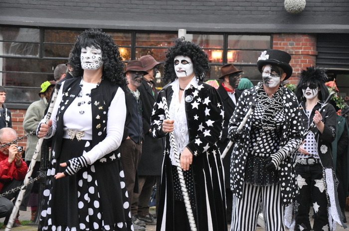 Kitwitches Day of Dance 14 December, 2013