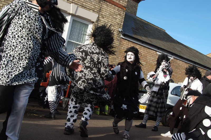 Straw Bear 2015 [photo: Mandy Chasney]