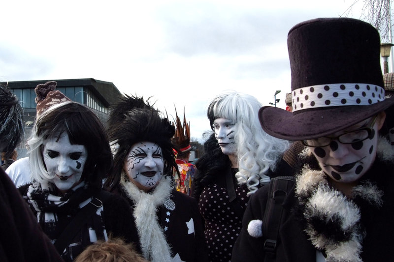 Straw Bear 2015 [photo: Mandy Chasney]