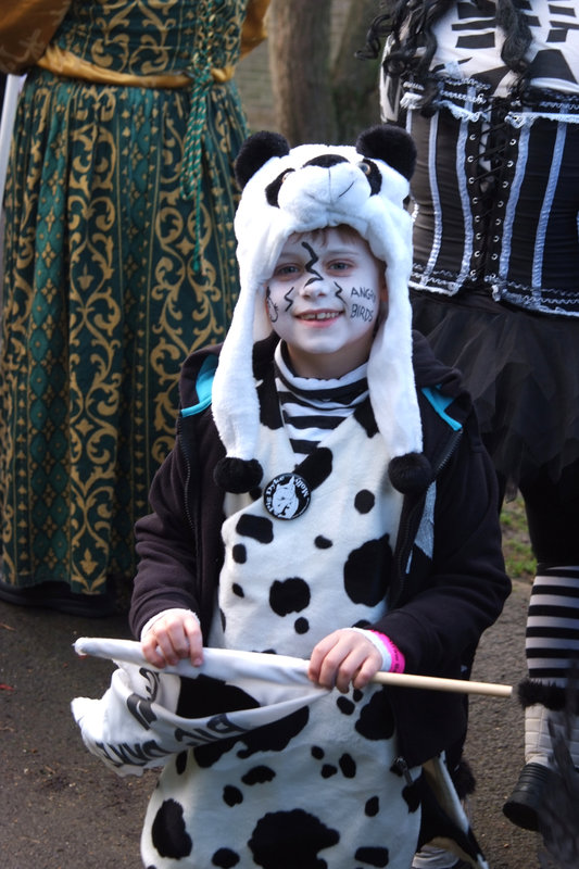 Straw Bear 2015 [photo: Mandy Chasney]