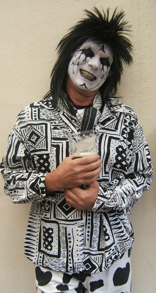 Taken by Chris at Gateway to Southwell Folk Festival 2009